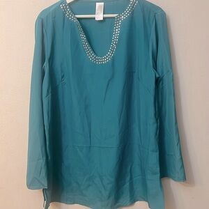 Green long sleeve blouse size M